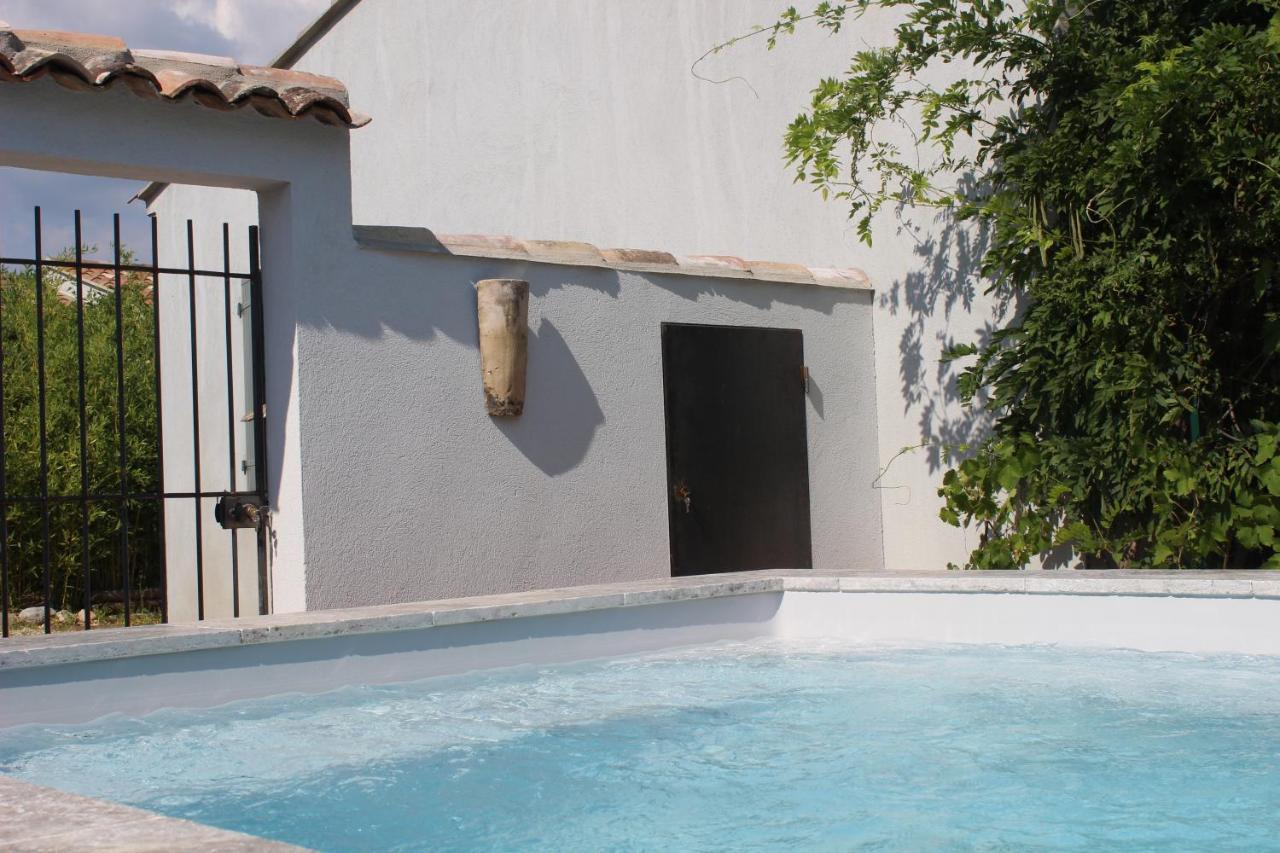 Chez Elles En Provence Villa Nans-les-Pins Dış mekan fotoğraf